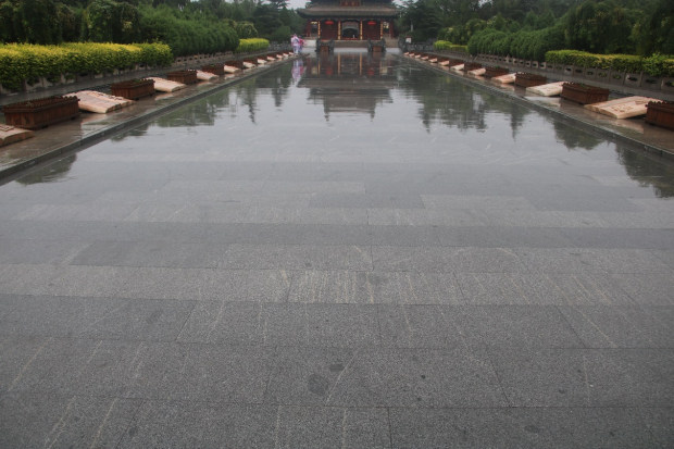 尧都广场24节气广场.jpg