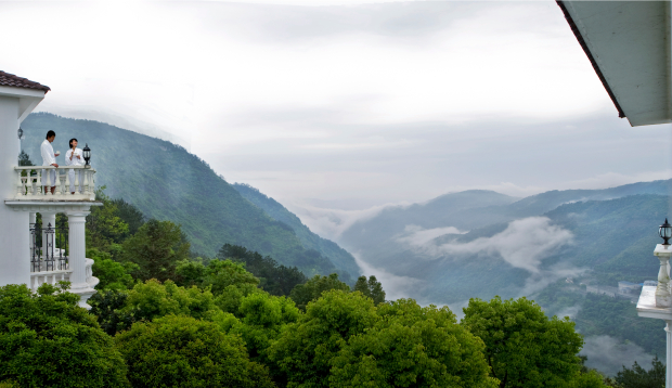 氡泉景区1 (2).jpg 氡泉景区1 (2).jpg